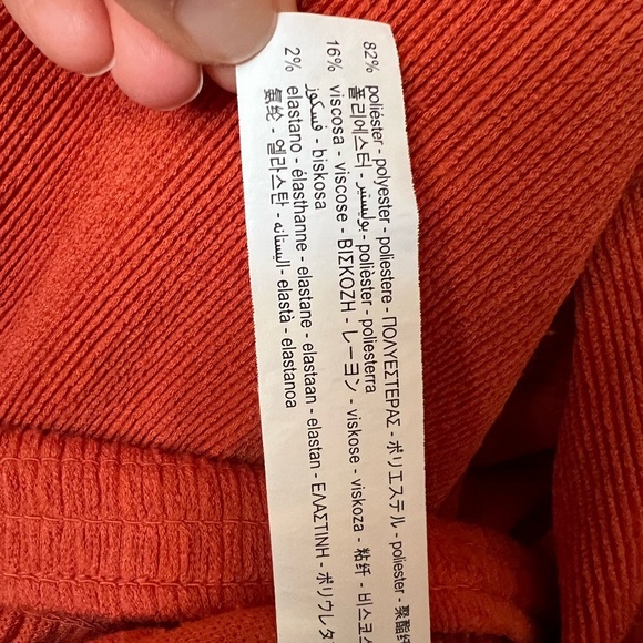 Zara burnt orange pullover ribbed top with elastic waist and sleeve bands - Picture 8 of 9
